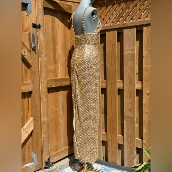 🆕 BRONX & BANCO 🧿 NWOT Allegra Gold Sequin & Beaded Maxi Dress, Sz M US 6 - Picture 8 of 16